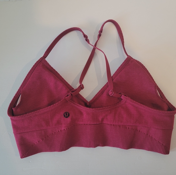 Lululemon Ebb To Street Bra "Heathered Bumble Berry" Sz 6 A/B cup New Condition - Picture 5 of 9